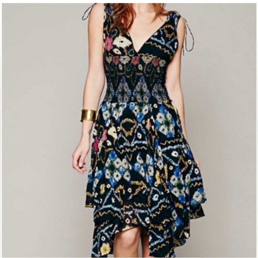 NWOT Free People One Wisteria Lattice Black Floral Smocked Asymmetrical Dress XS